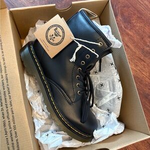 Brand New 1460 Dr Martens Boots